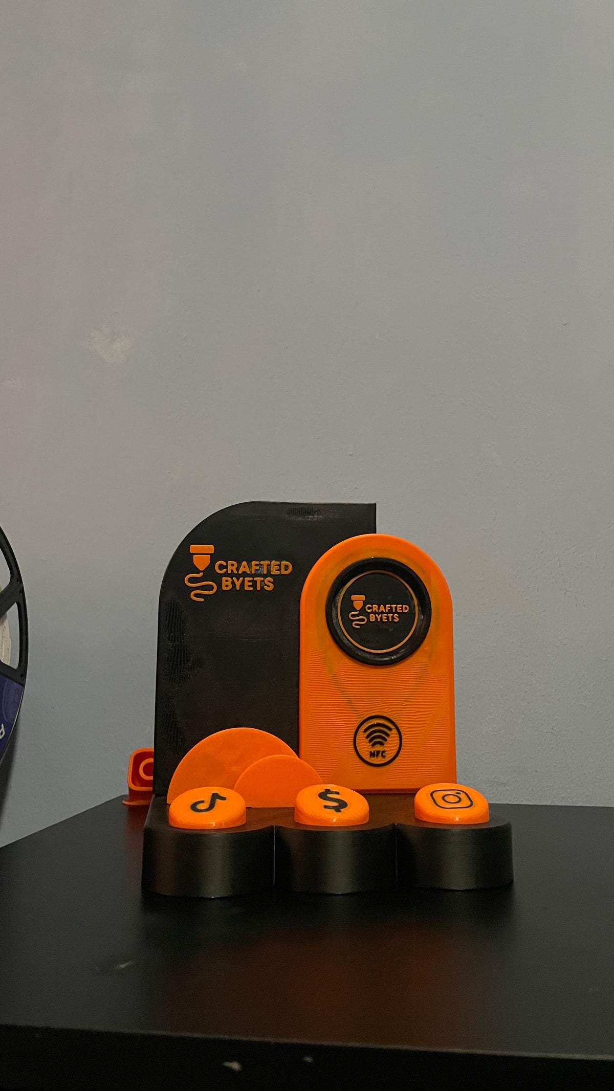 Customisable Nfc Stand